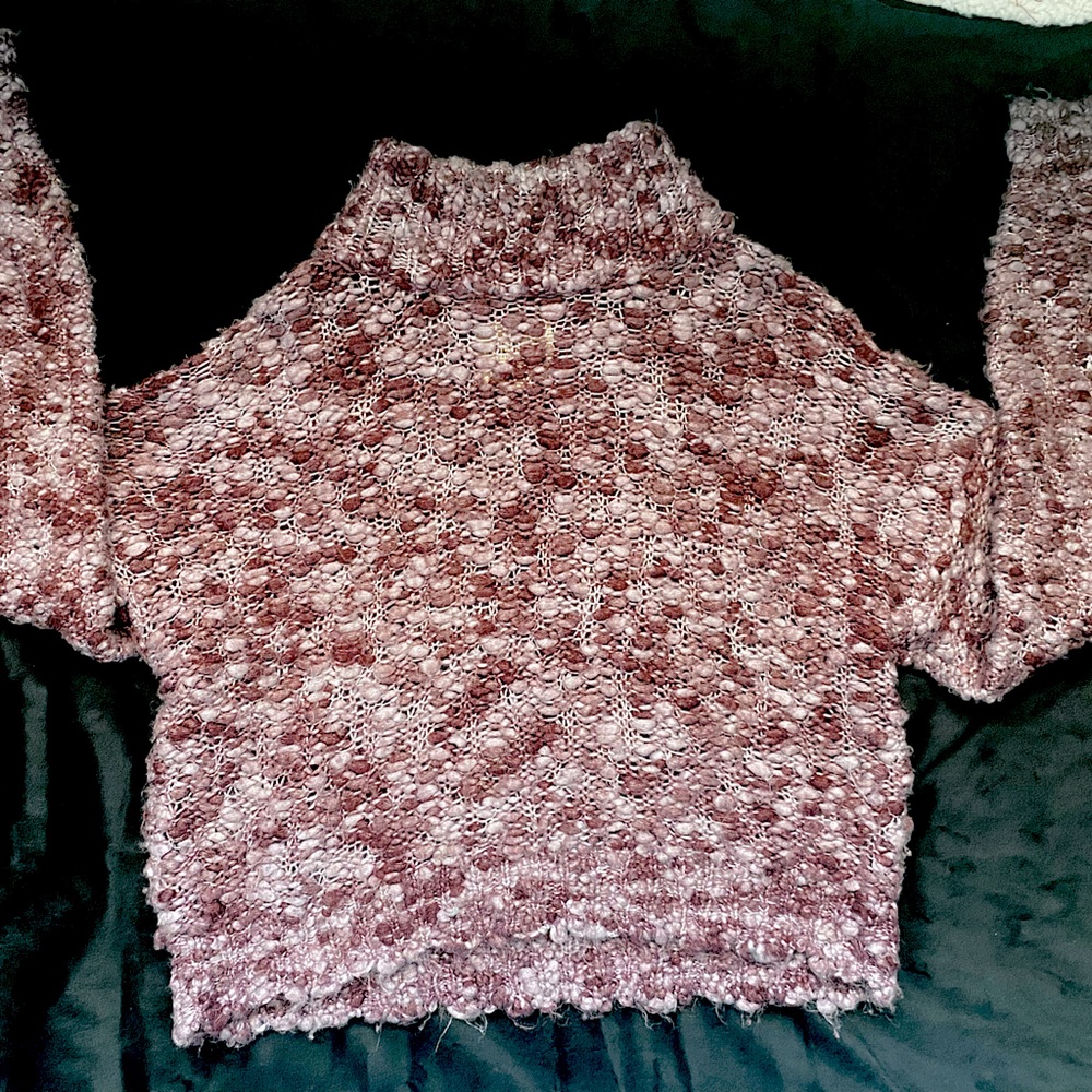 Holister purple crop sweater
